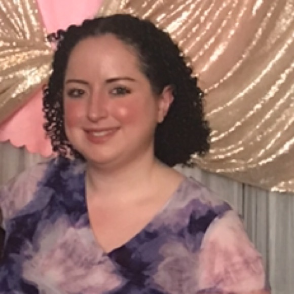 Meet your Posher, Niamh - Picture 4 of 8